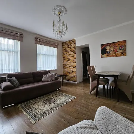 Walls Apartment Vilnius
