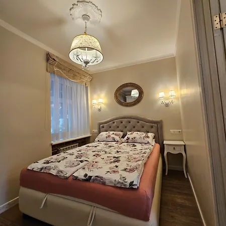 Apartment Walls Vilnius