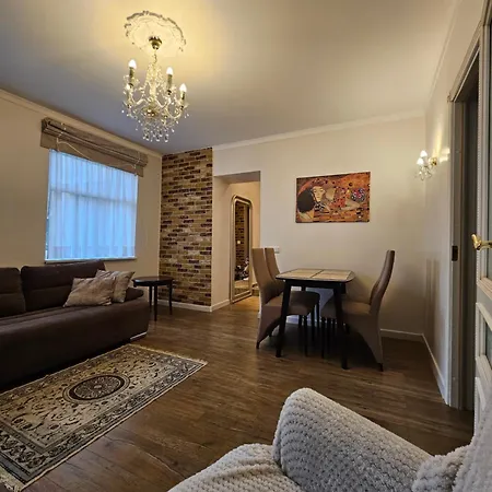 Apartment Walls *